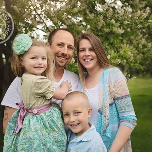 Meet your Posher, Angela